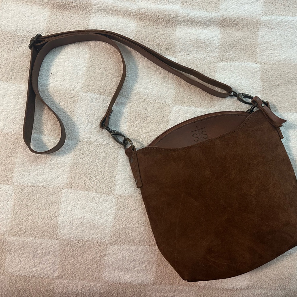 STS Ranchwear Leather Crossbody